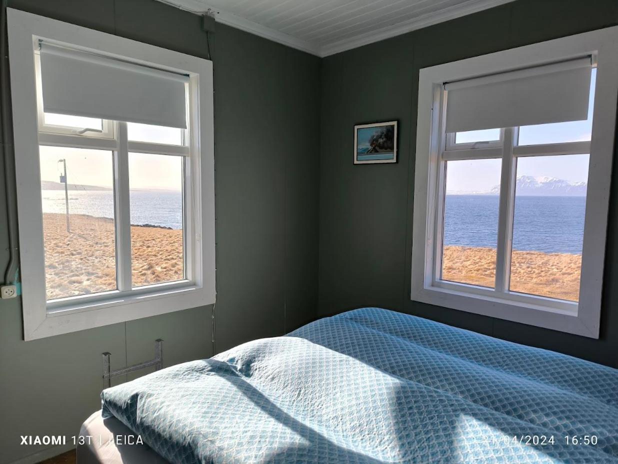 Happy-Cove Guesthouse - By The Sea Bakkafjorthur المظهر الخارجي الصورة