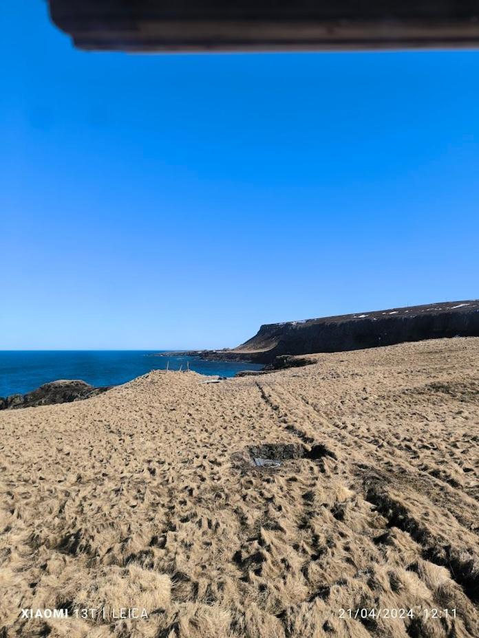 Happy-Cove Guesthouse - By The Sea Bakkafjorthur المظهر الخارجي الصورة